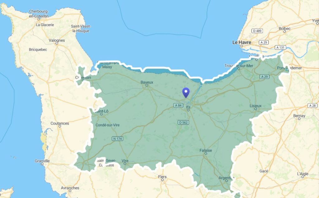 Carte de la zone d’intervention de Maisons Caen Construction en Normandie pour la recherche de terrains à construire. Périmètre couvrant le Calvados, une partie de la Manche et de l’Orne pour la construction de maisons neuves.