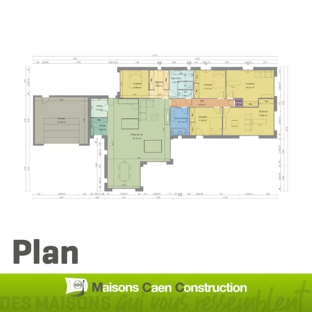 Plan intérieur détaillé d’une maison de plain-pied de 168 m² avec garage, par Maisons Caen Construction